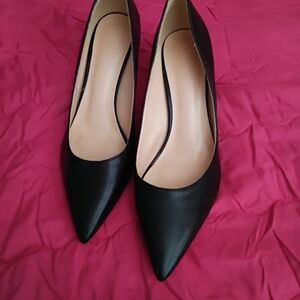 Black Red Toe Bottom Heels